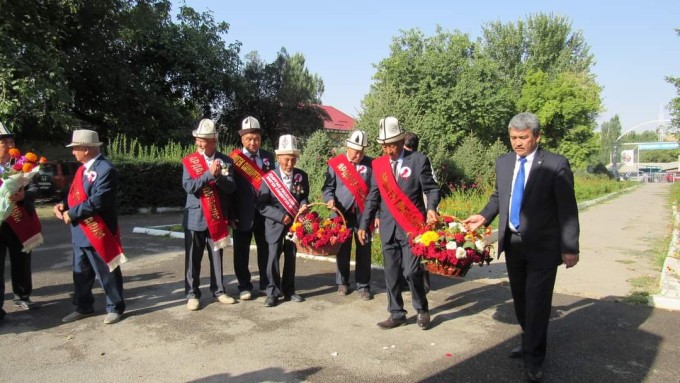 Лейлекте мугалимдердин август кеңешмеси өттү